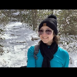 Meet your Posher, Catina